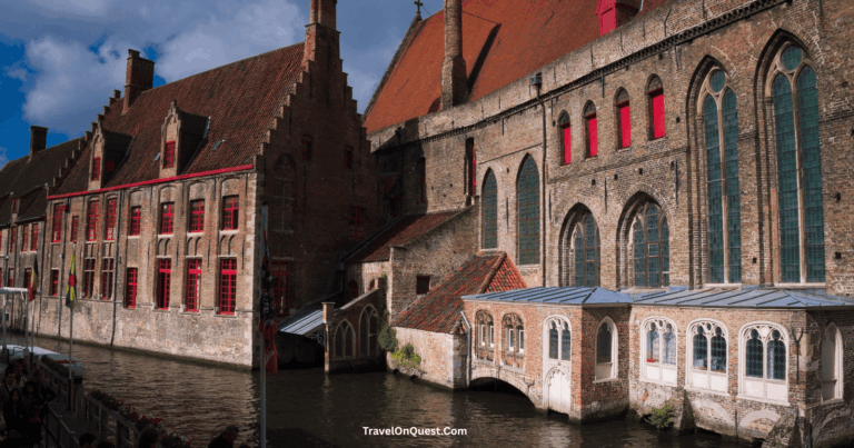 Wen is the cheapest time to visit Brussels